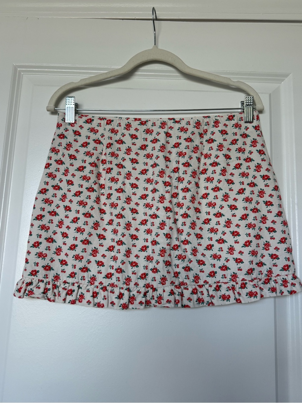 Zara Ditsy Floral Print Ruffle Mini Skirt Medium